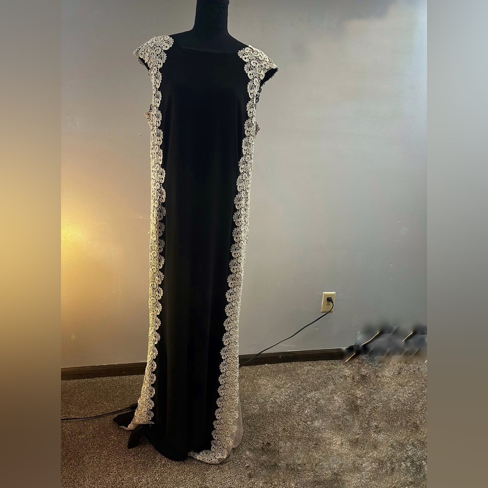Elegant Black Dress with Lace Trim